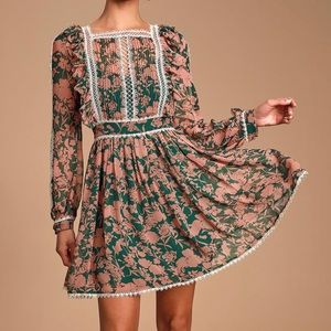 Tatlana Pink and Green Floral Long Sleeve Dress - Jovonna London